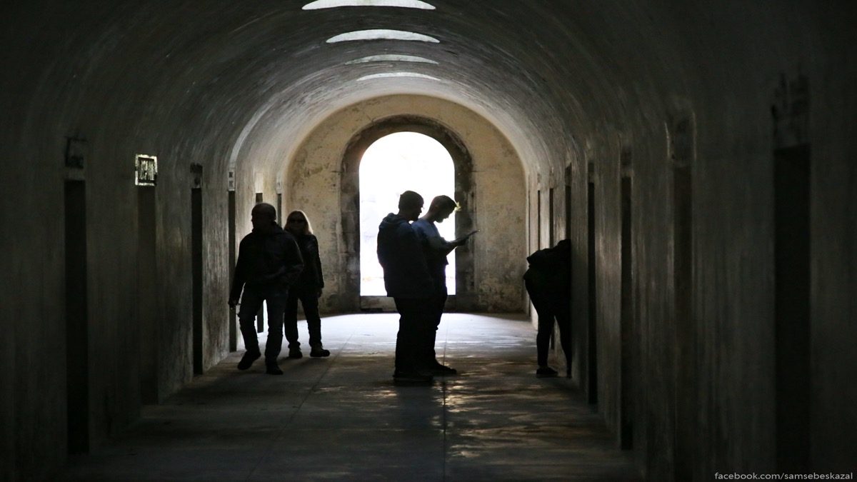 Catacumbas con velas