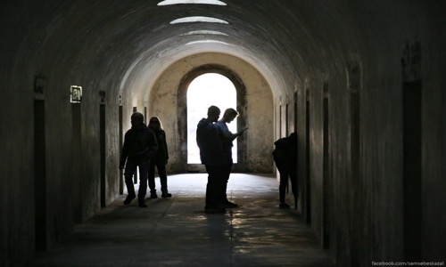 Catacumbas con velas